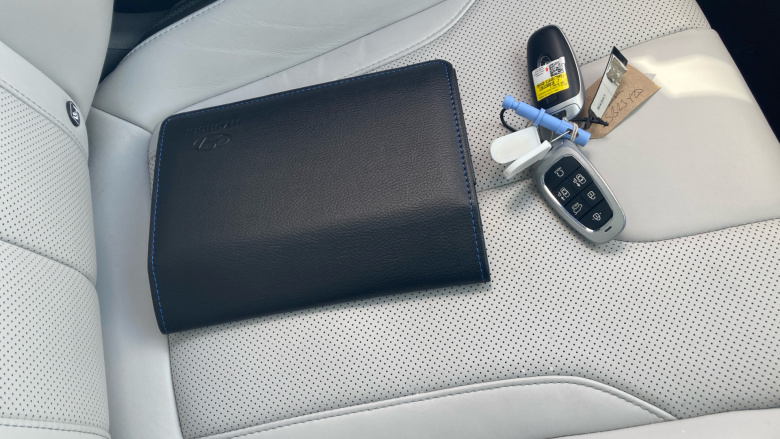 Hyundai SANTA FE 1.6 TGDi Hybrid Ultimate 5dr 4WD Auto Hybrid Estate